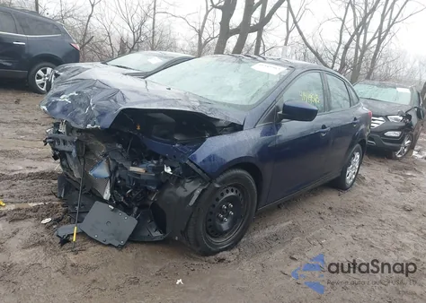 2012 Ford Focus Se из США, поврежденный, VIN 1FAHP3F21CL148367